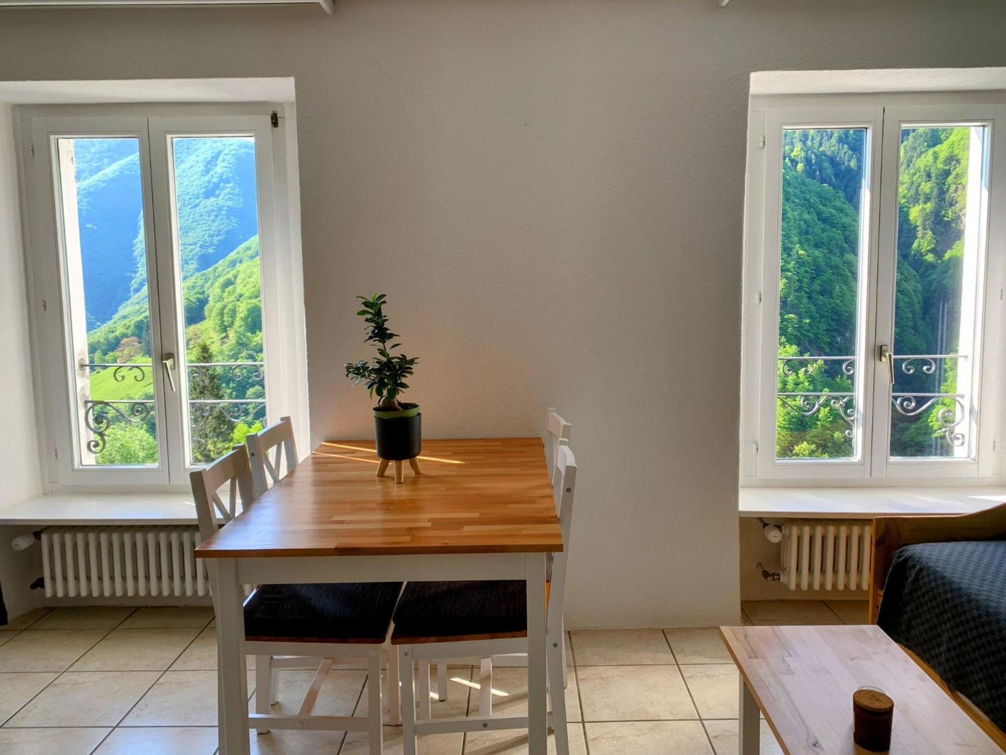 Casa Gialla Russo Eksteriør billede